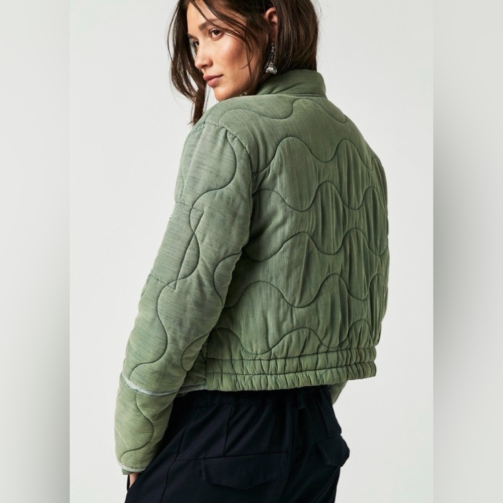 FREE PEOPLE Aura Liner Bomber Jacket NWT in Green Color Size Small